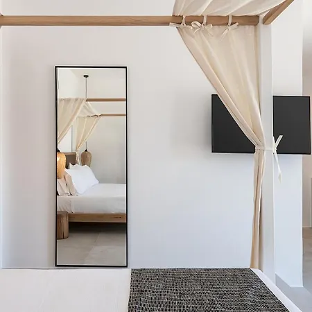 Athina Milos * آداماس