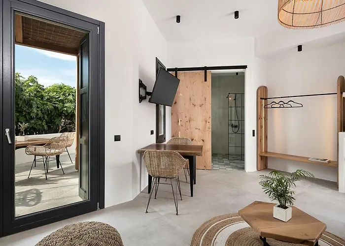 Athina Milos Apartman *