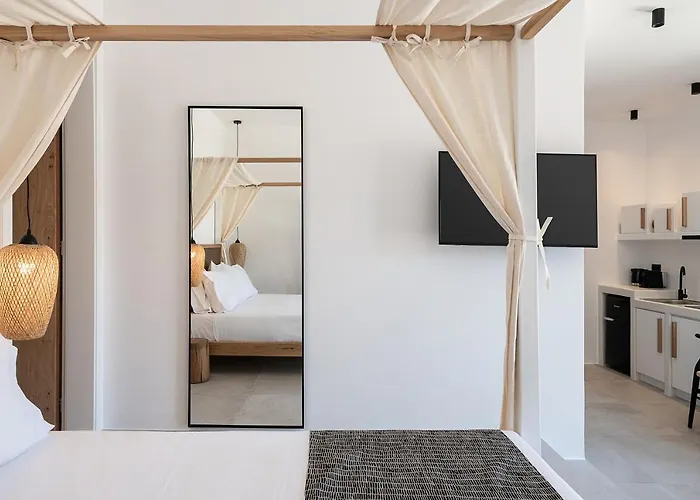 Athina Milos * Adámasz