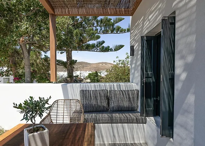 Athina Milos Apartman Adámasz