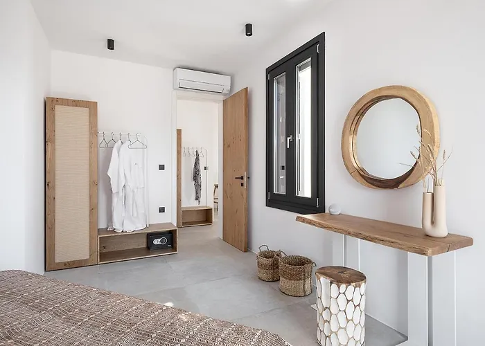 Athina Milos Apartman Adámasz