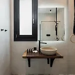 Athina Milos Apartment