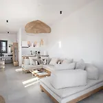 Athina Milos Adamantas (Milos)