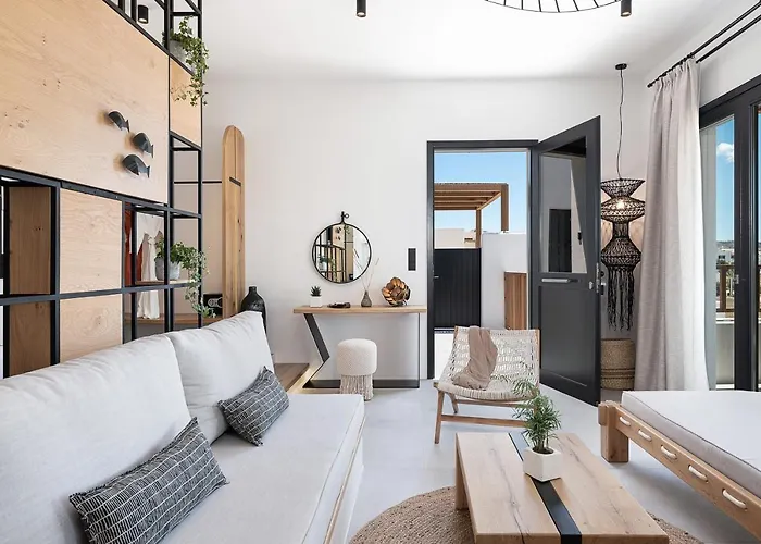 Athina Milos アダマス