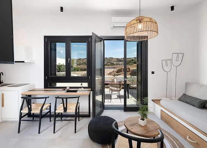 Athina Milos Adamantas