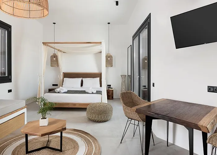 Athina Milos * Adamantas